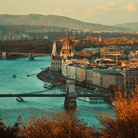 Quiet Downtown Haven Szimpla Ac Free Parking