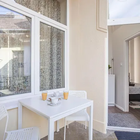 Quiet Downtown Haven Szimpla Ac Free Parking Budapeşte