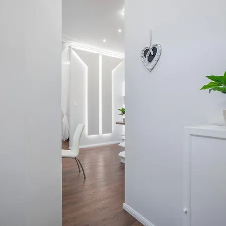 Quiet Downtown Haven Szimpla Ac Free Parking Daire *