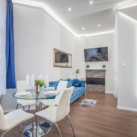 Quiet Downtown Haven Szimpla Ac Free Parking